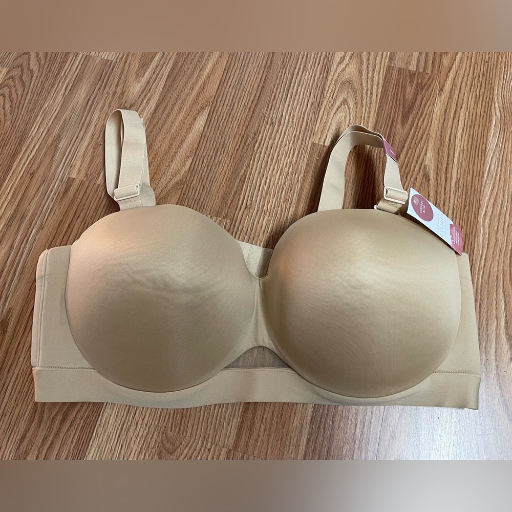 NWT Cacique 44DD Lightly Lined Multi-Way Strapless Bra